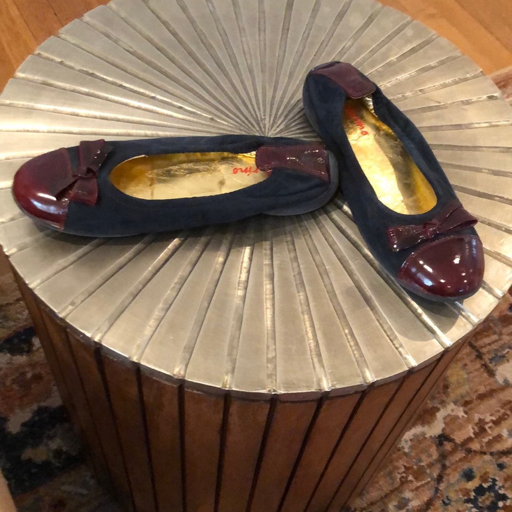 Girls Naturino ballet flats size 34